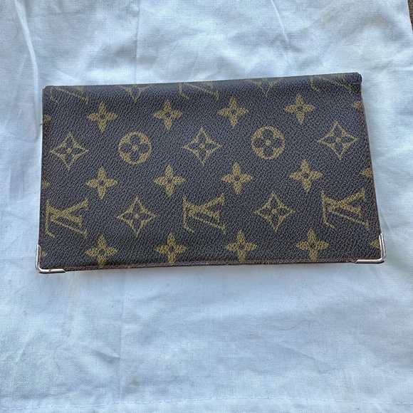 Louis Vuitton Other - AUTHENTIC LV VINTAGE BILLFOLD